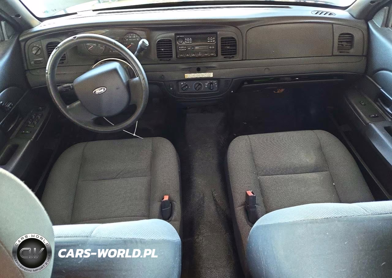 2008 Ford Crown Victoria Police Interceptor VIN:2FAHP71V78X175446 - 8