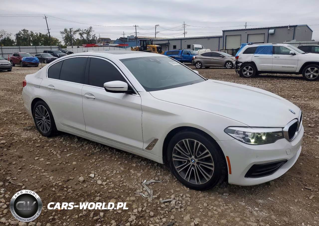 2019 BMW 530 I VIN:WBAJA5C59KWW49587 - 4