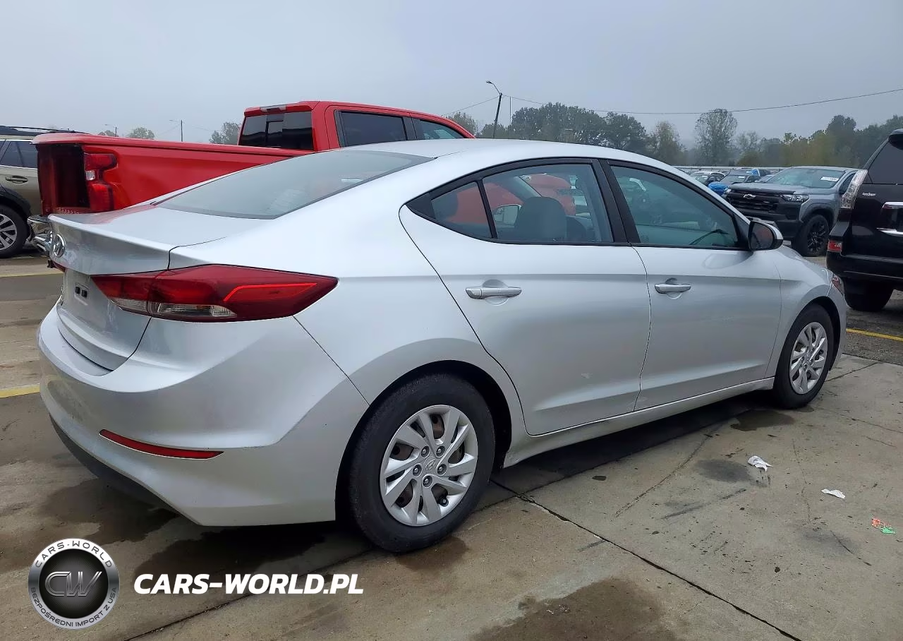 2018 Hyundai Elantra Se VIN:5NPD74LF6JH225564 - 3