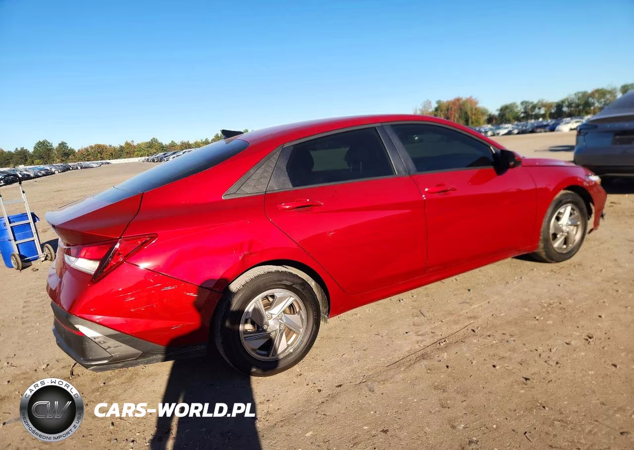 2025 Hyundai Elantra Se VIN:KMHLL4DG2SU952685 - 3