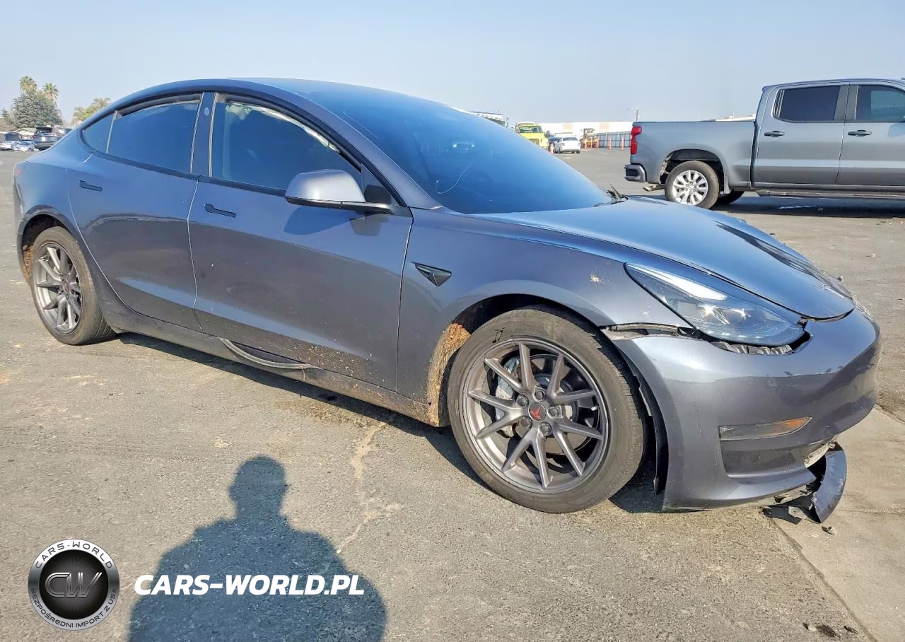 2023 Tesla Model 3 VIN:5YJ3E1EBXPF387876 - 4