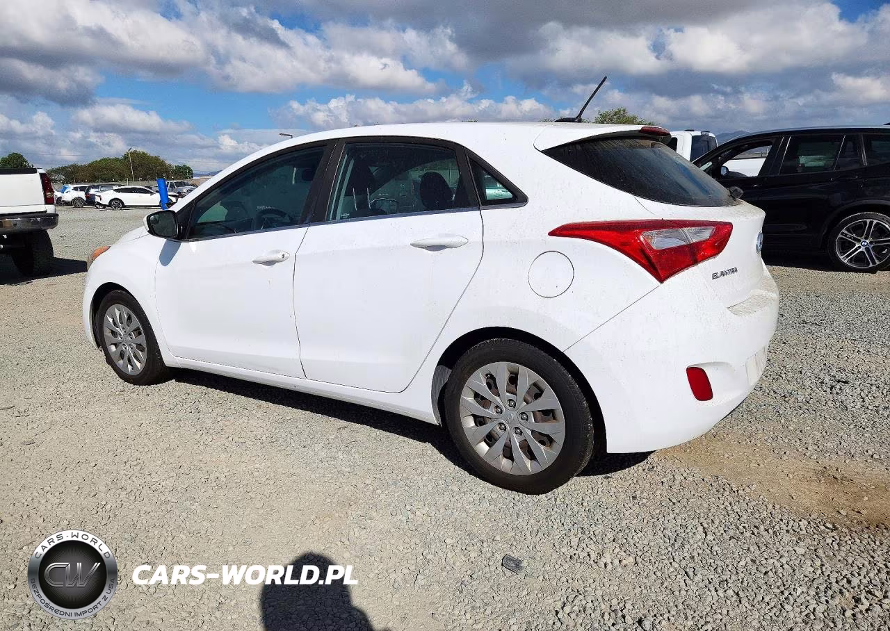 2017 Hyundai Elantra Gt Base VIN:KMHD35LH8HU365811 - 2