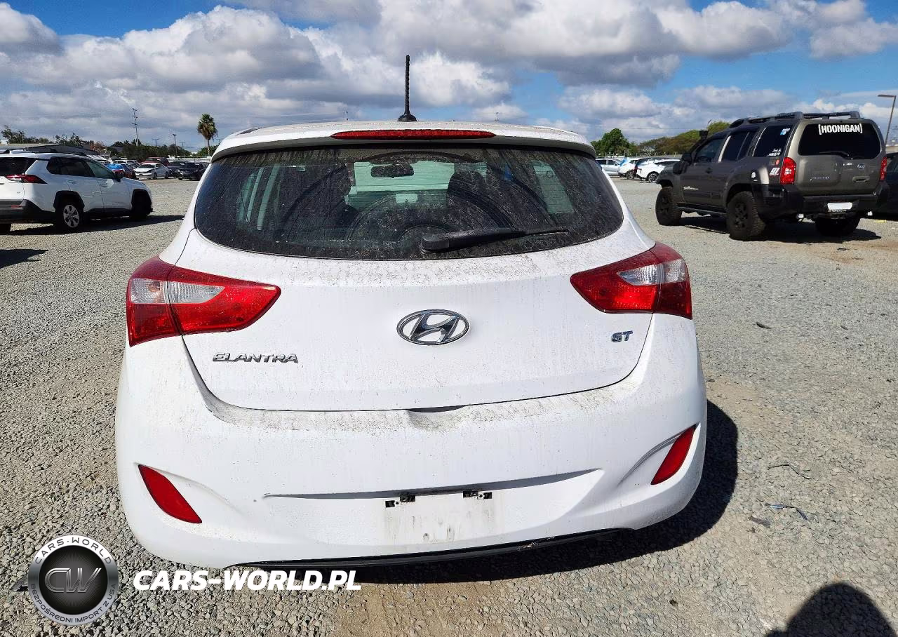 2017 Hyundai Elantra Gt Base VIN:KMHD35LH8HU365811 - 6