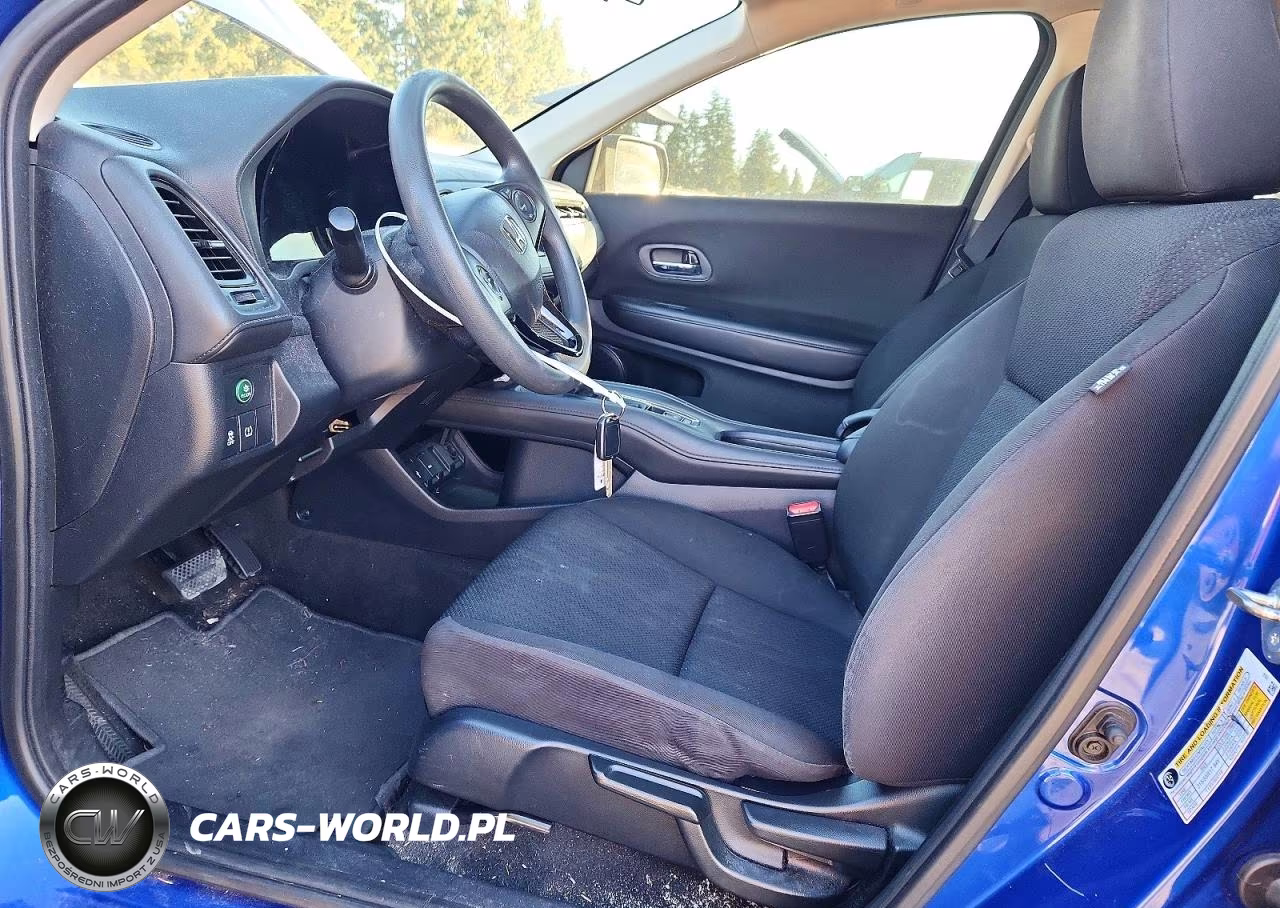 2018 Honda Hr-V Lx VIN:3CZRU6H30JG722945 - 7