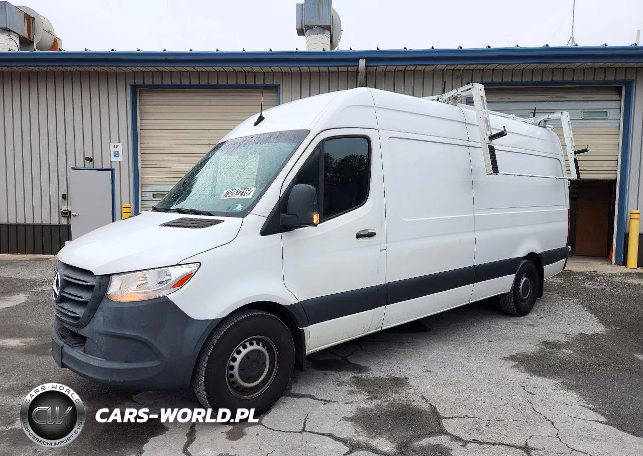 2022 Mercedes-Benz Sprinter 2500