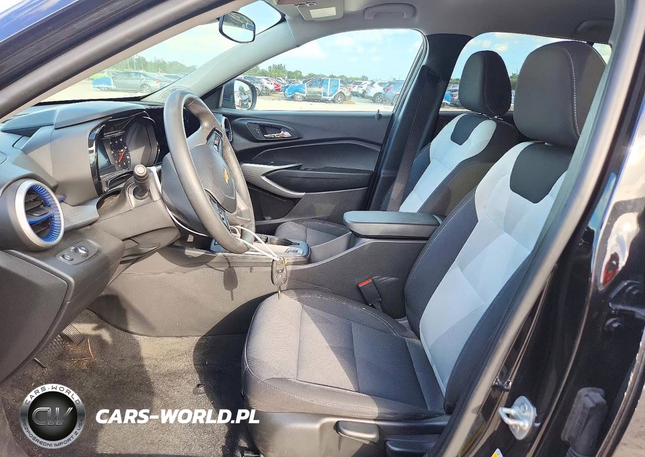 2025 Chevrolet Trax Ls VIN:KL77LFEPXSC181721 - 7