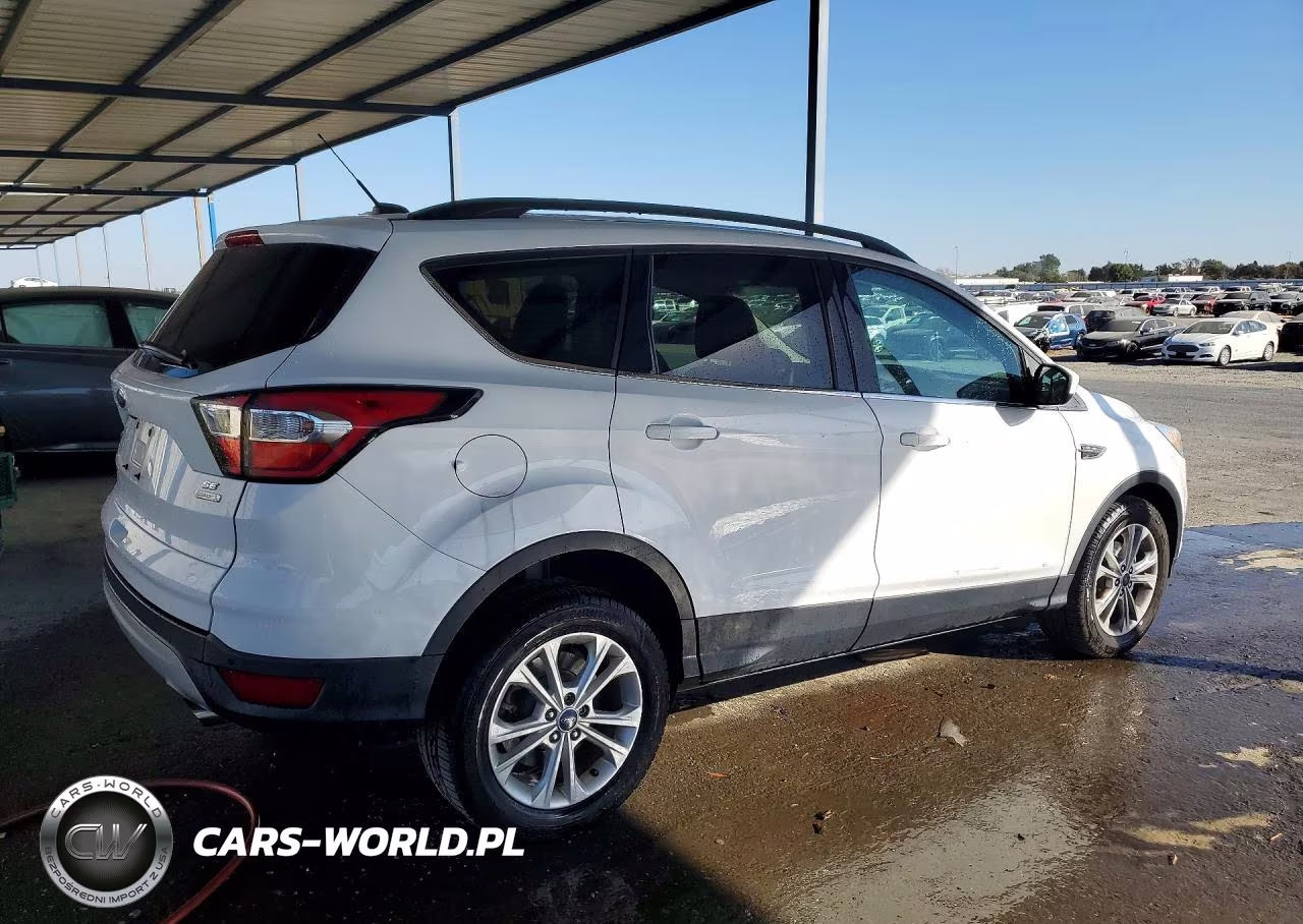 2017 Ford Escape Se VIN:1FMCU0GD6HUE76876 - 3