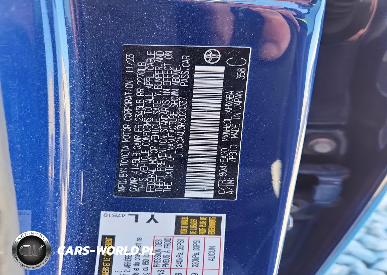2024 Toyota Prius Xle VIN:JTDACAAU3R3020337 - 12