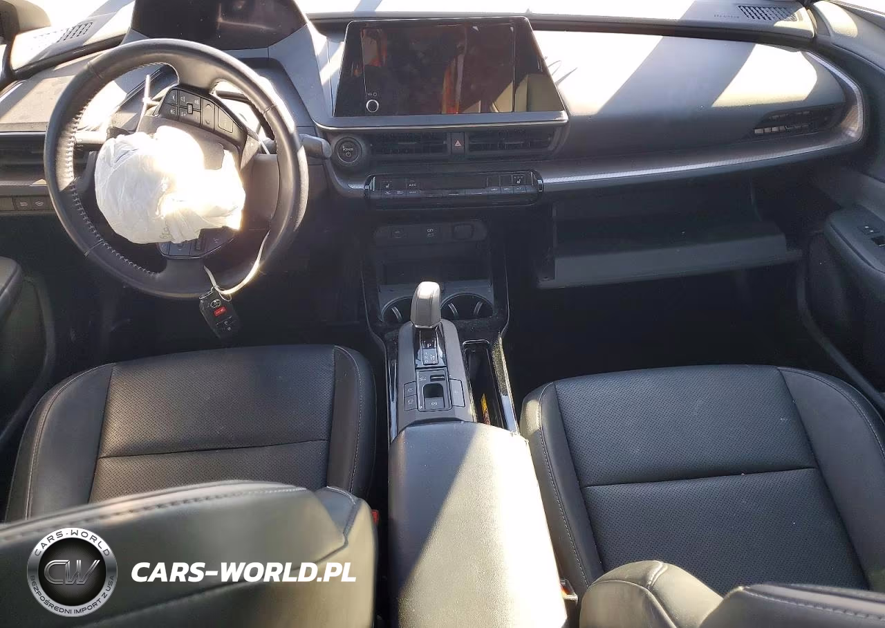 2024 Toyota Prius Xle VIN:JTDACAAU3R3020337 - 8
