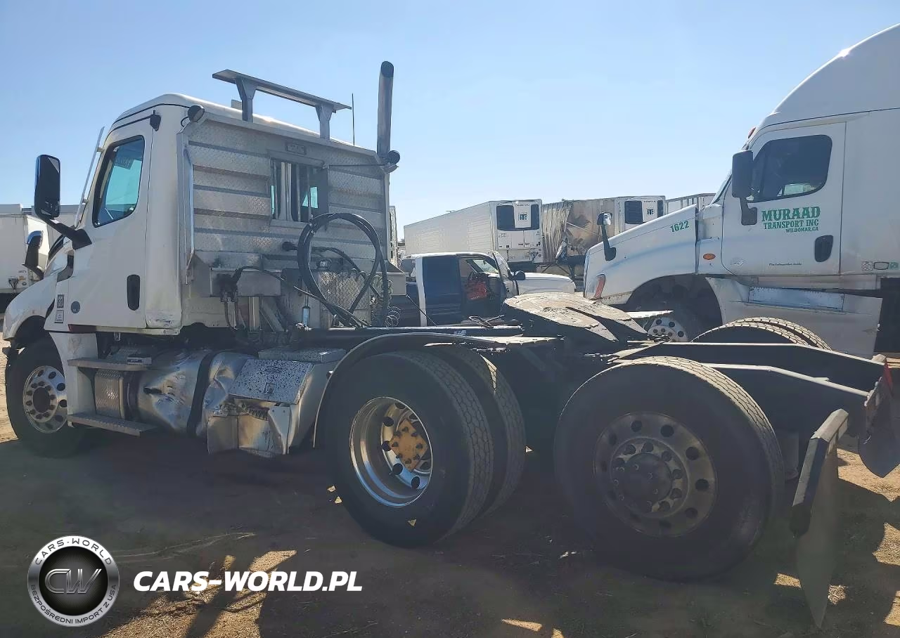 2021 Freightliner Cascadia 126 Semi Truck VIN:3AKJHLFG5MSMV3695 - 2