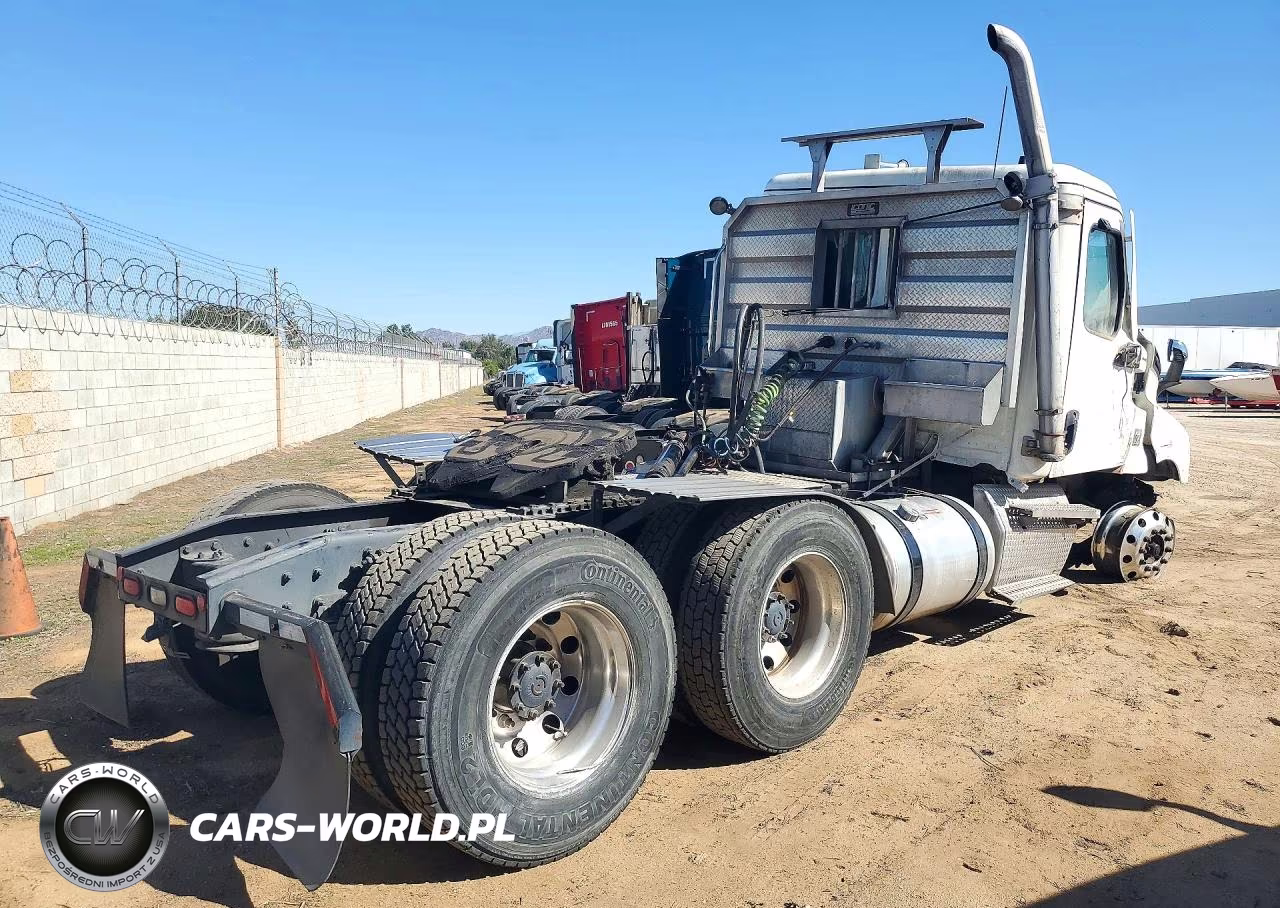 2021 Freightliner Cascadia 126 Semi Truck VIN:3AKJHLFG5MSMV3695 - 3
