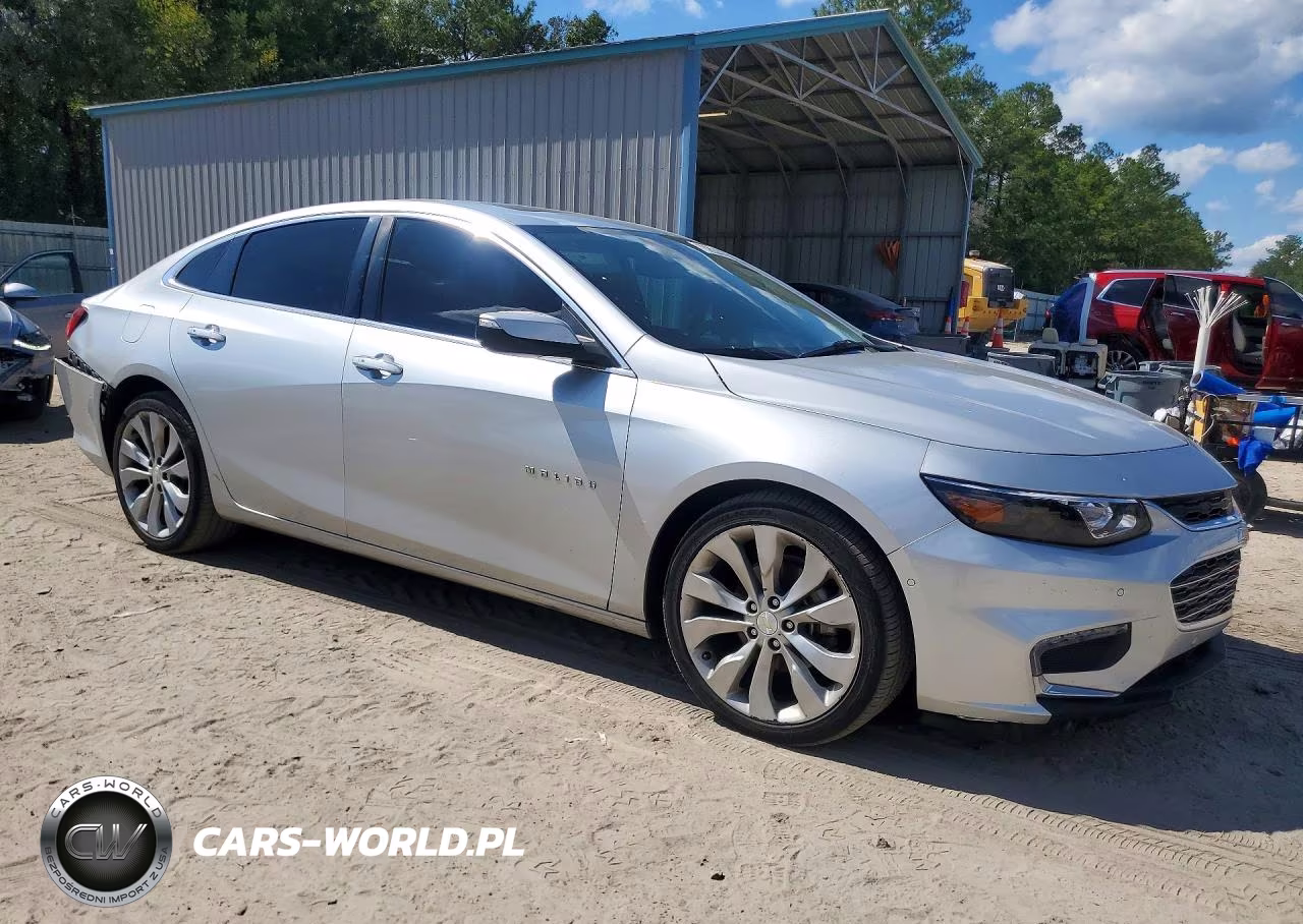 2018 Chevrolet Malibu Premier VIN:1G1ZE5SX0JF234310 - 4