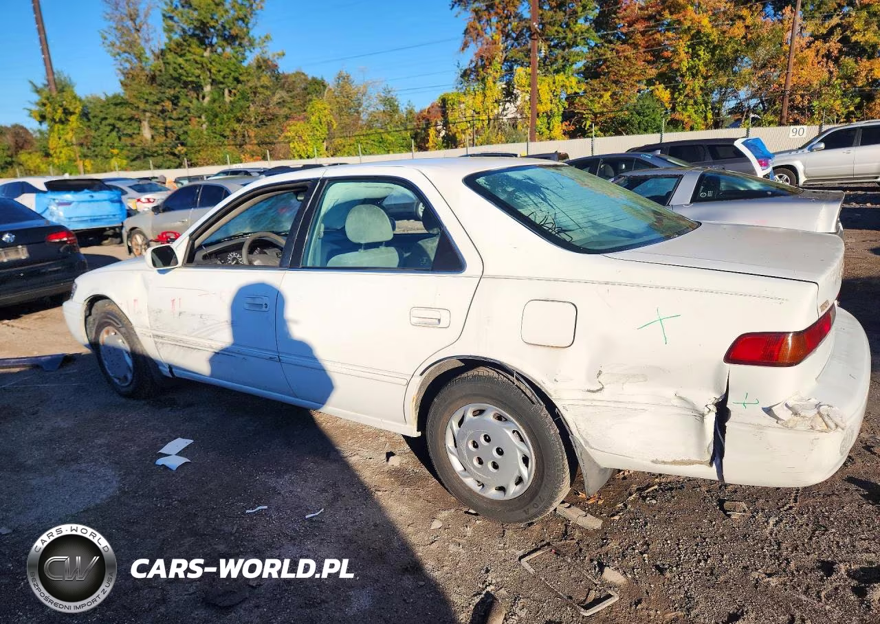1997 Toyota Camry Le VIN:4T1BG22K8VU775821 - 2