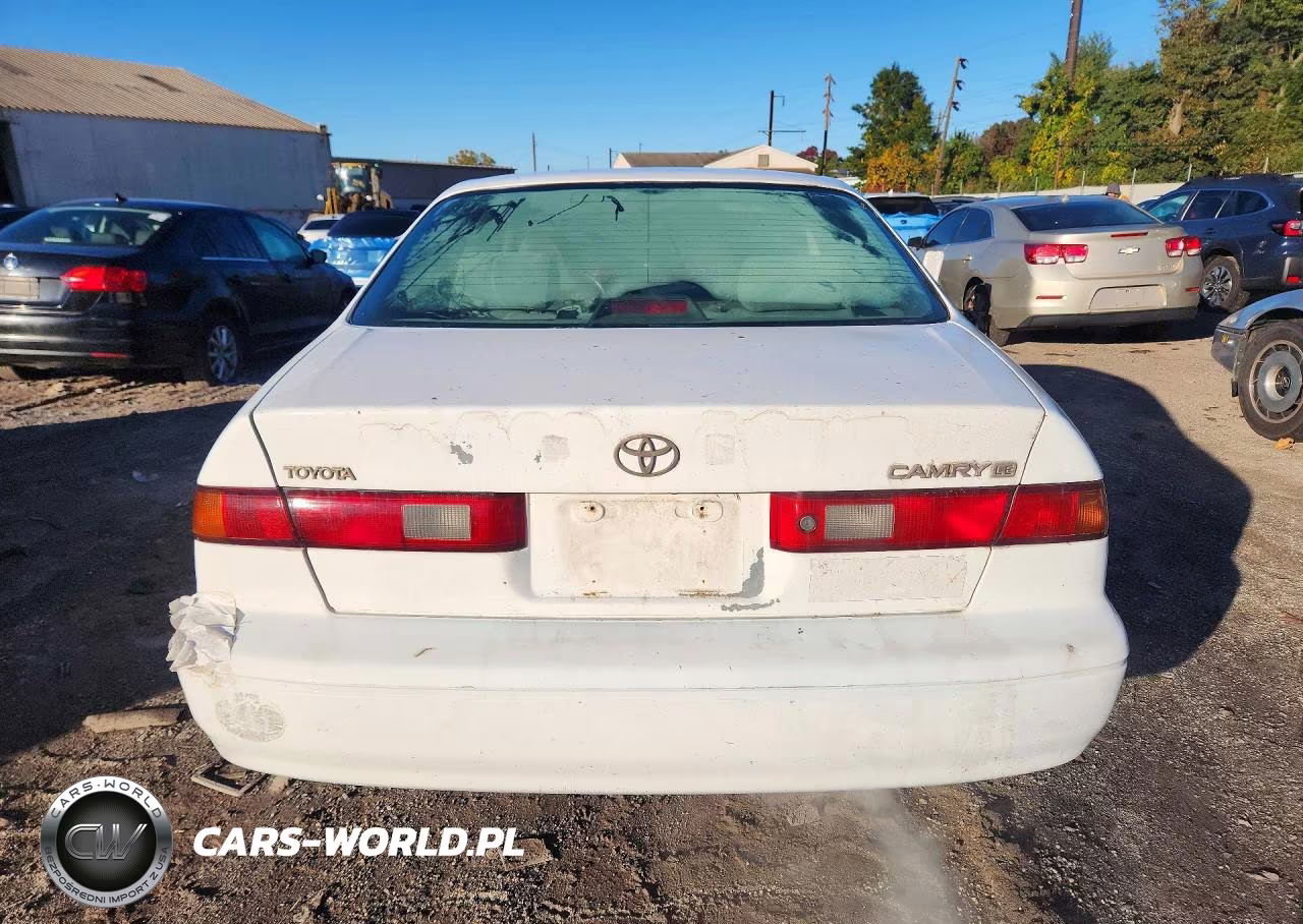 1997 Toyota Camry Le VIN:4T1BG22K8VU775821 - 6