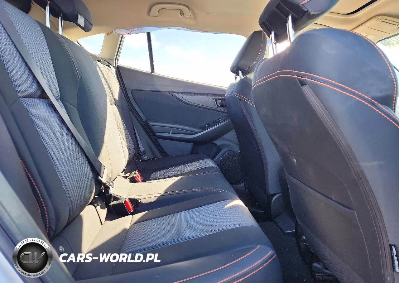 2021 Subaru Crosstrek Premium VIN:JF2GTAECXM8257433 - 11