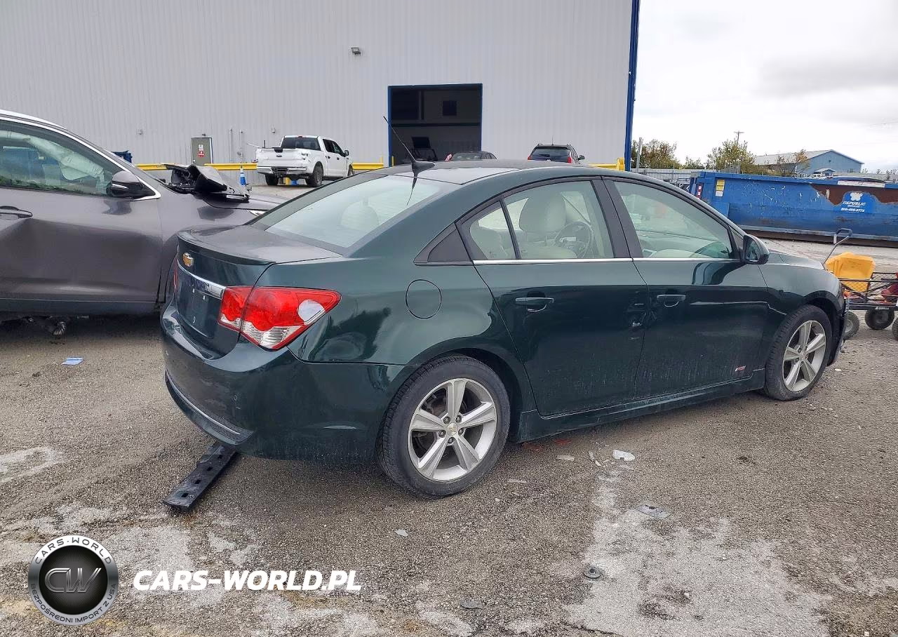 2014 Chevrolet Cruze Lt VIN:1G1PE5SB8E7152904 - 3