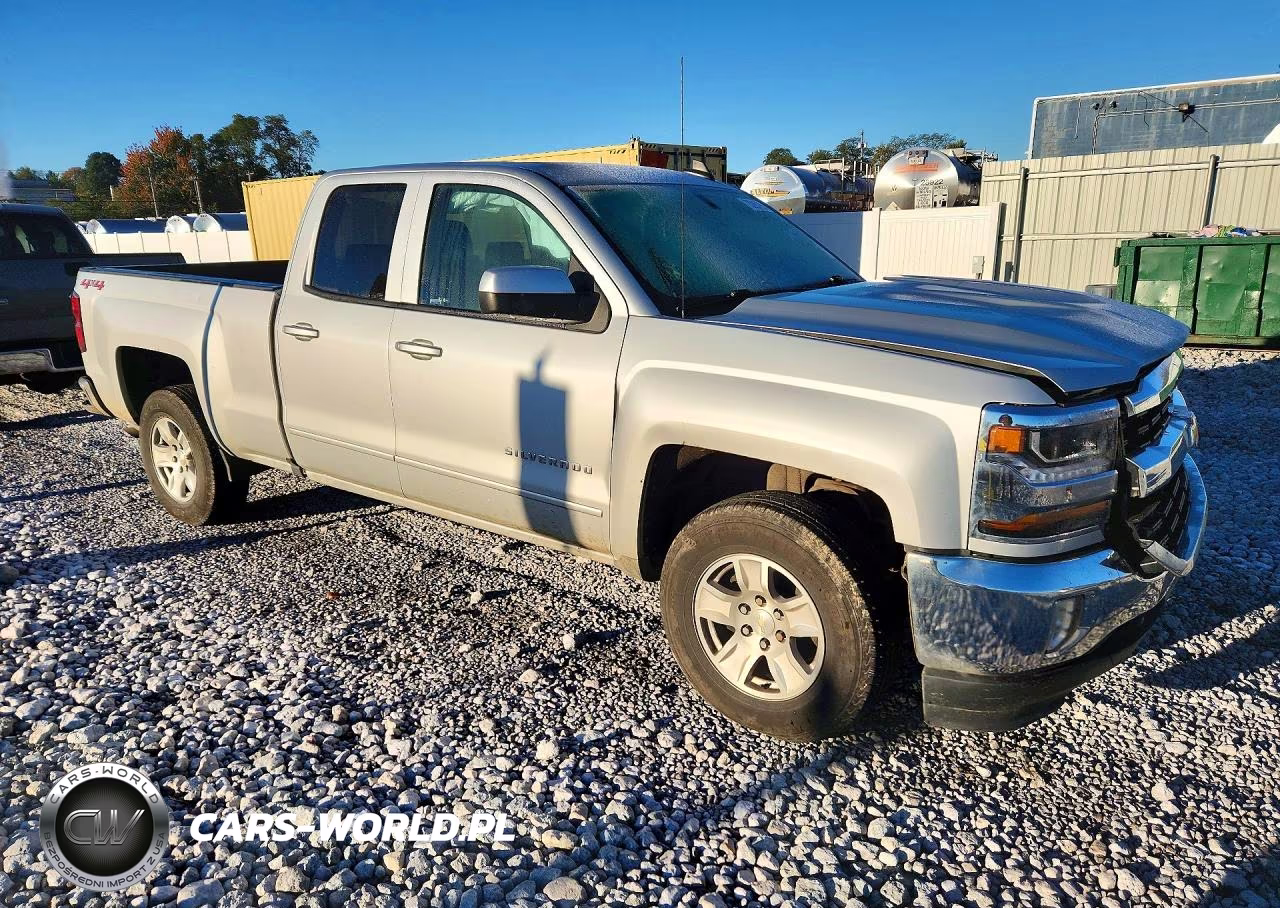 2018 Chevrolet Silverado K1500 Lt VIN:1GCVKREH0JZ372180 - 4