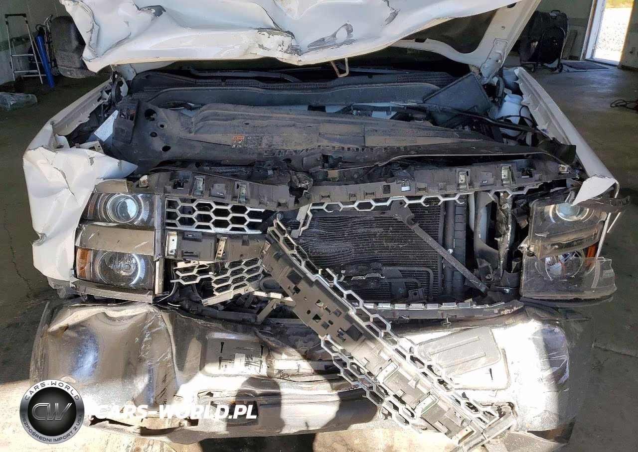 2019 Chevrolet Silverado C2500 Heavy Duty VIN:2GC2CREG6K1179954 - 11