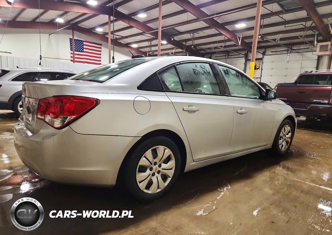 2016 Chevrolet Cruze Limited Ls VIN:1G1PC5SG4G7182633 - 3