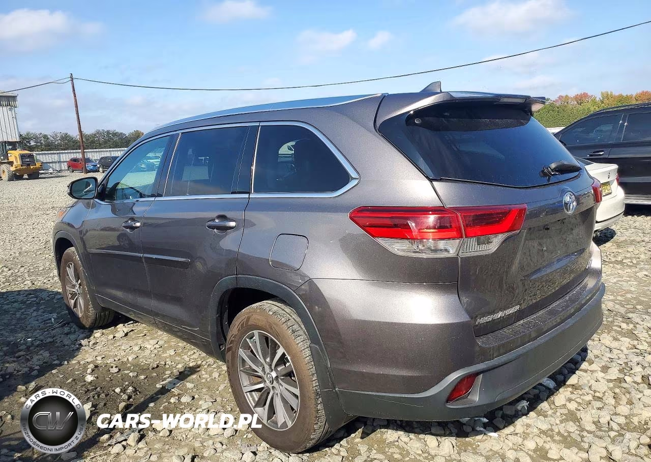 2017 Toyota Highlander Xle VIN:5TDJZRFH2HS403997 - 2