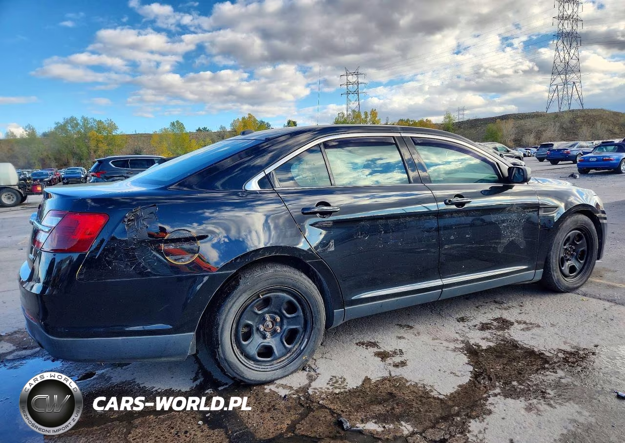 2017 Ford Taurus Police Interceptor VIN:1FAHP2MK8HG111443 - 3