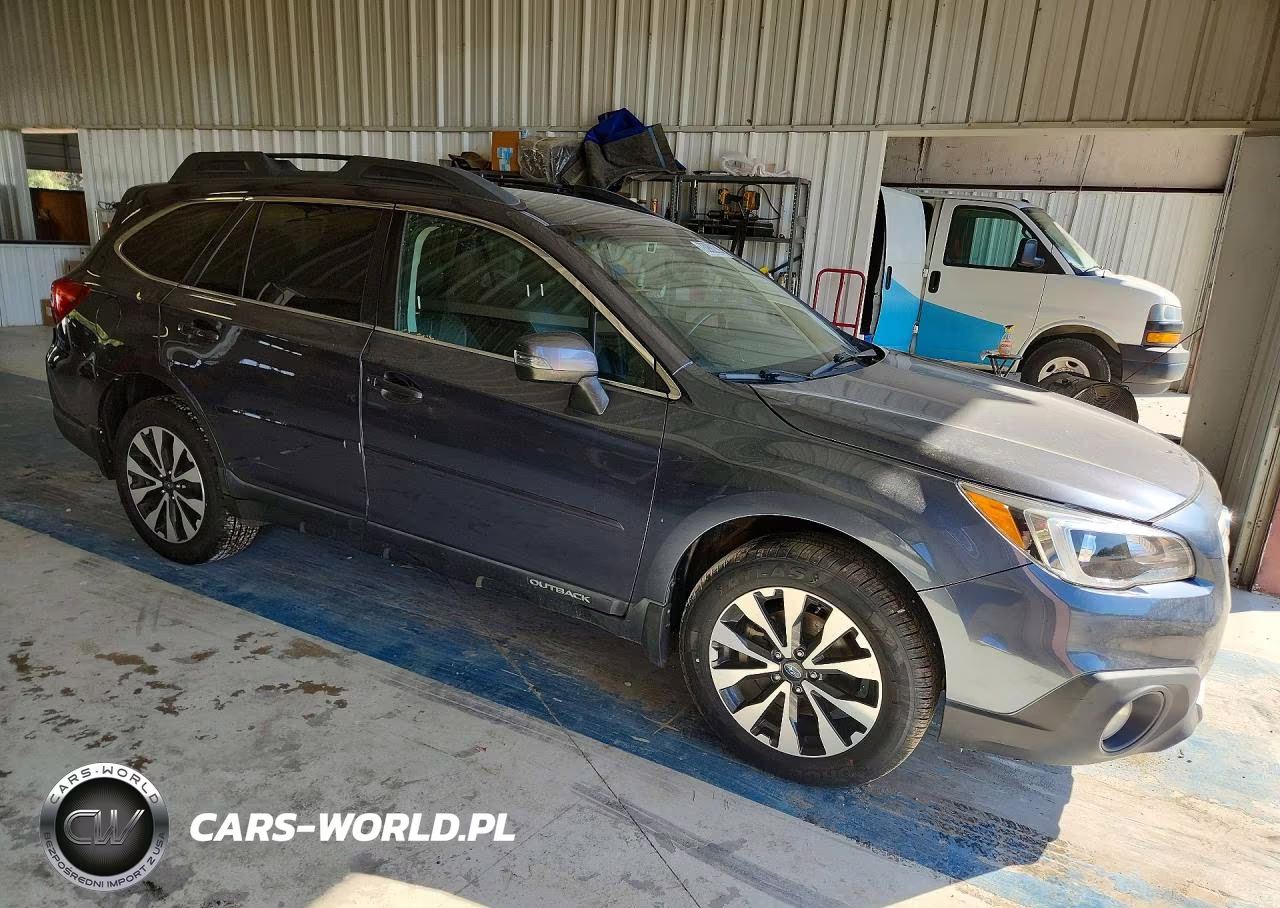 2017 Subaru Outback 3.6R Limited VIN:4S4BSENCXH3204670 - 4