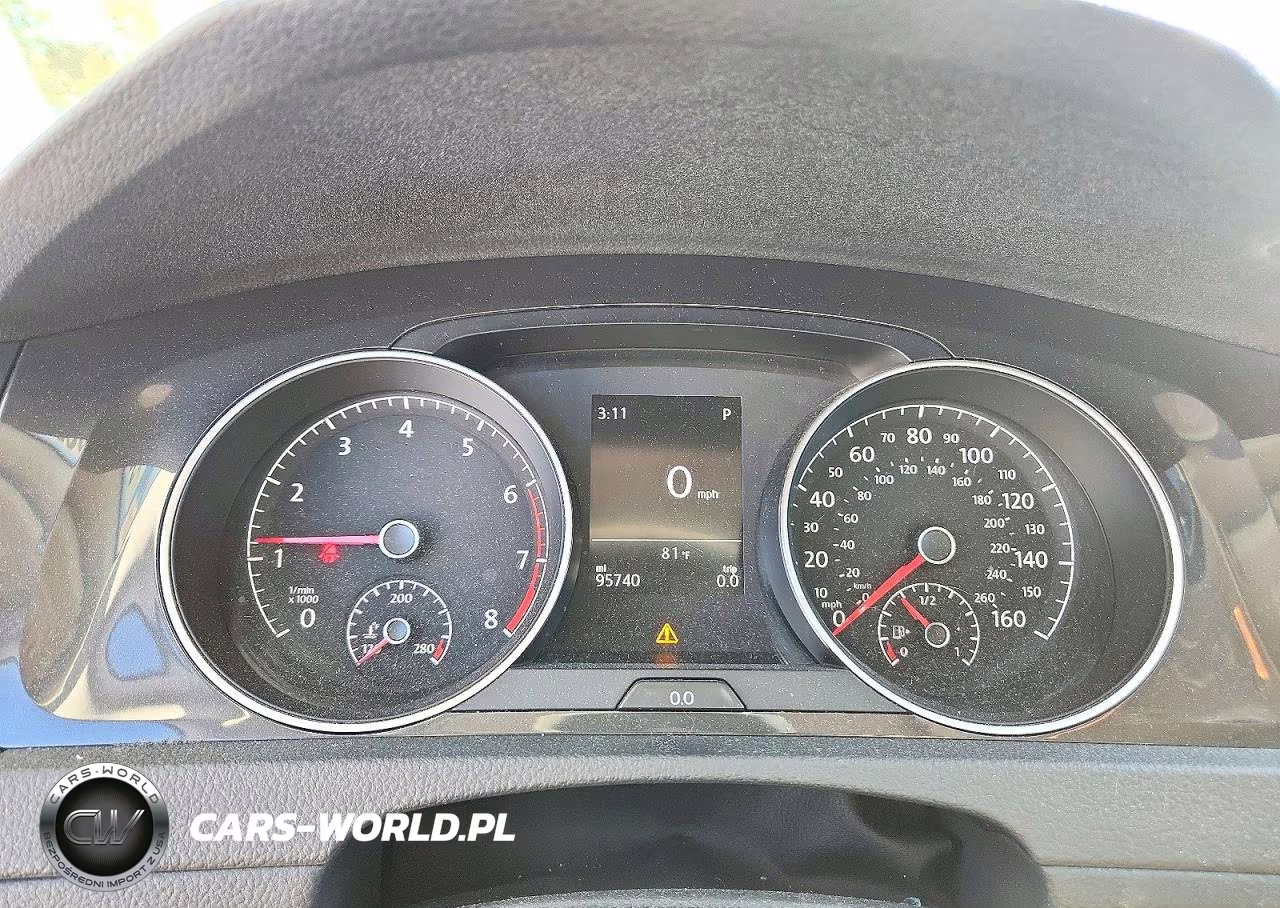 2019 Volkswagen Golf S VIN:3VWG57AU6KM010913 - 9