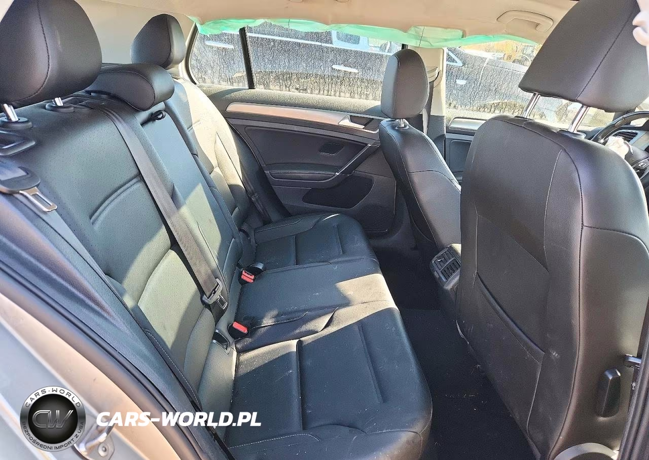 2017 Volkswagen Golf S VIN:3VW117AU2HM077261 - 10