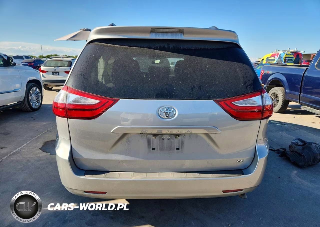 2015 Toyota Sienna Le VIN:5TDKK3DCXFS624399 - 6