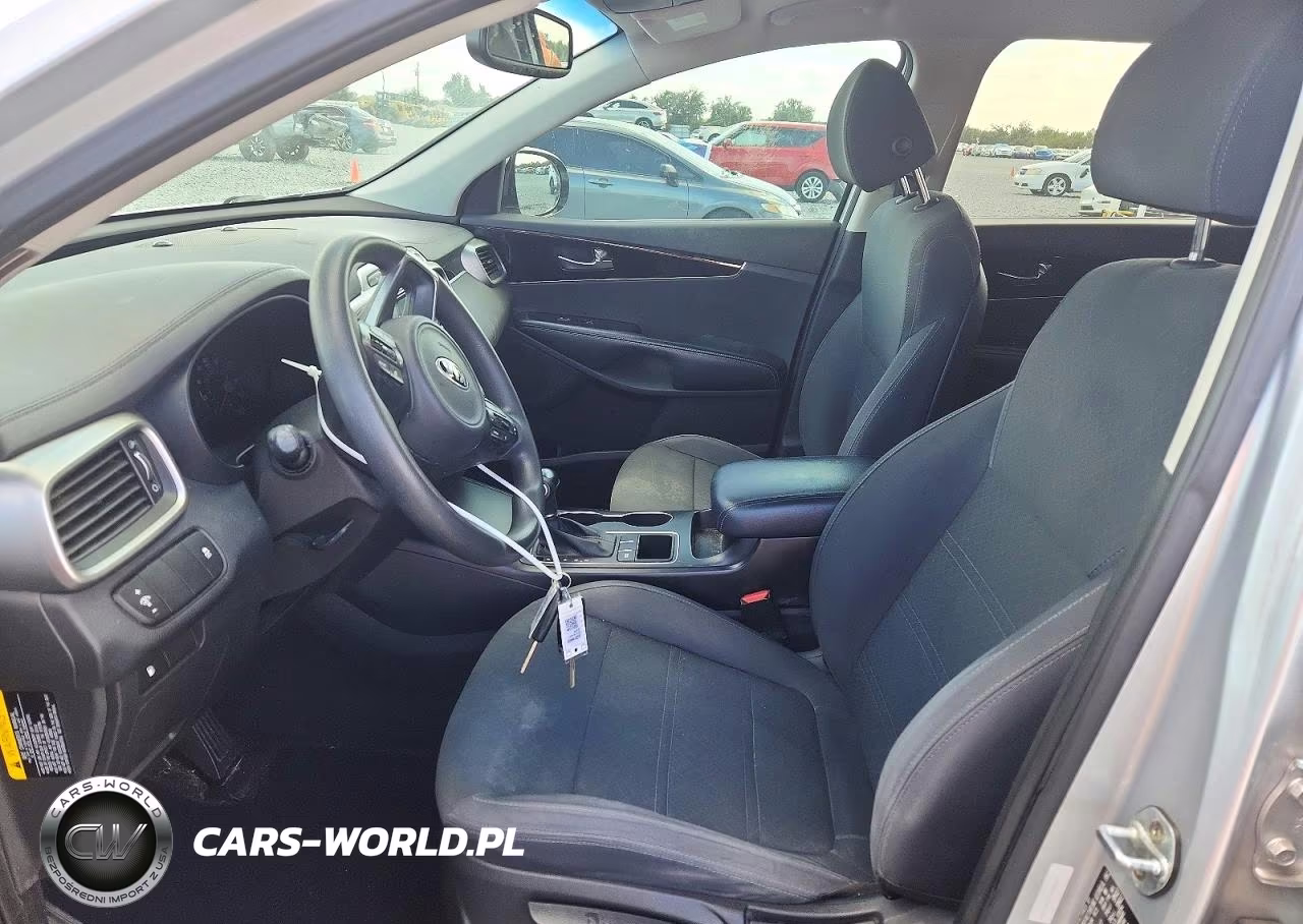 2018 Kia Sorento Lx V6 VIN:5XYPG4A54JG376093 - 7