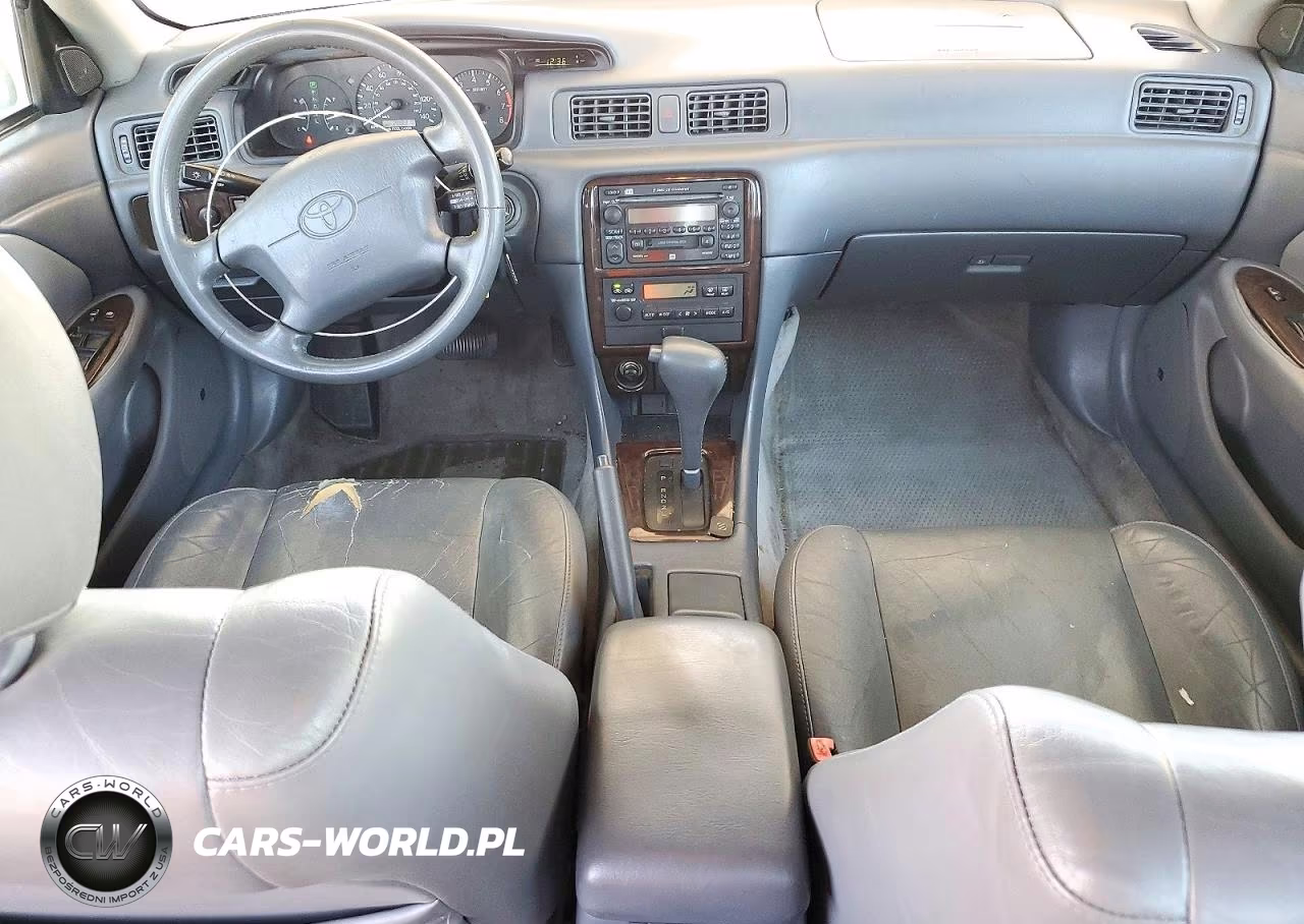 2001 Toyota Camry Xle V6 VIN:4T1BF28K11U960443 - 8