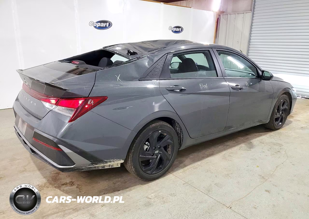 2026 Hyundai Elantra Sel Sport VIN:KMHLM4DG1TU280536 - 3