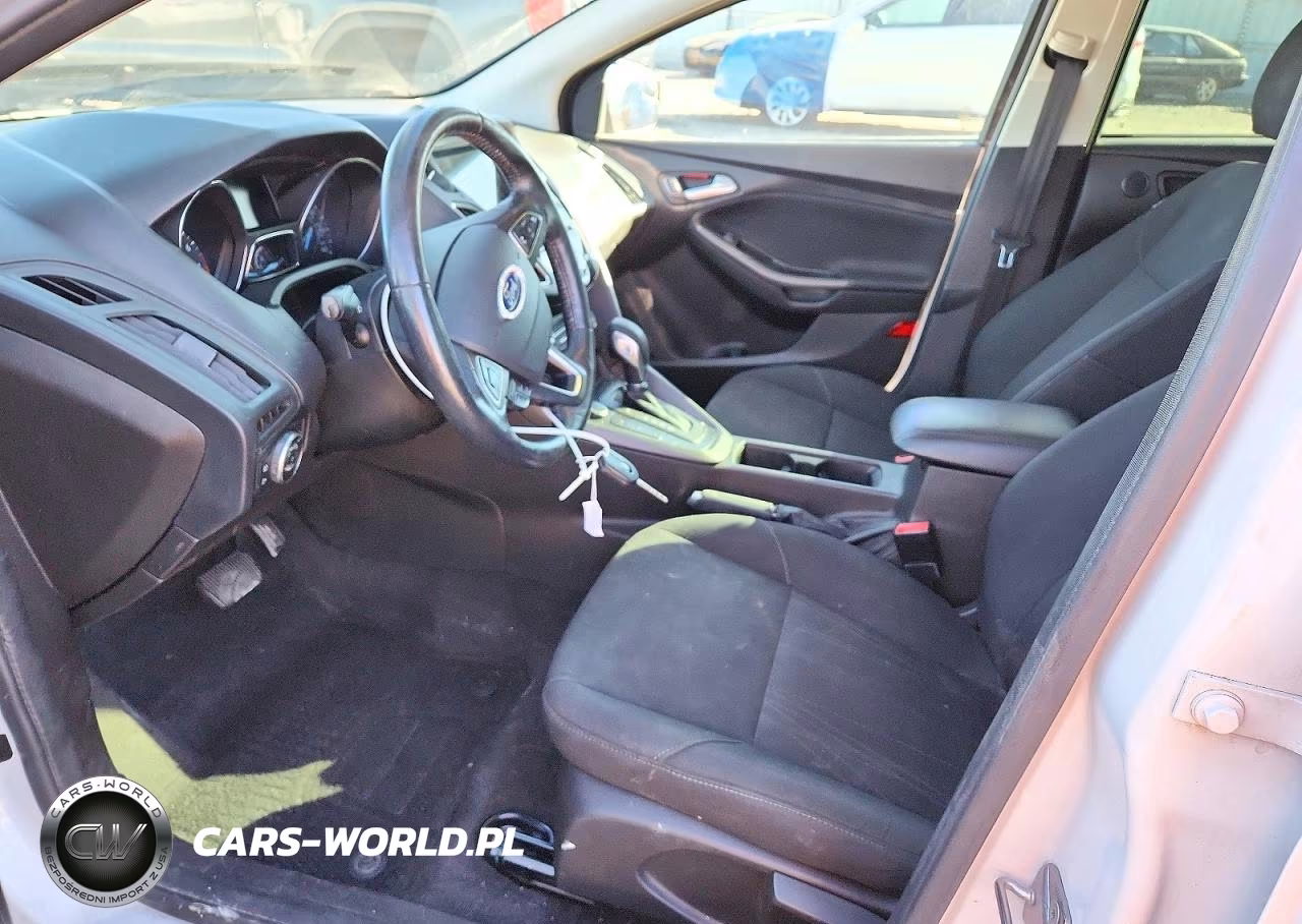 2017 Ford Focus Sel VIN:1FADP3H26HL230159 - 7