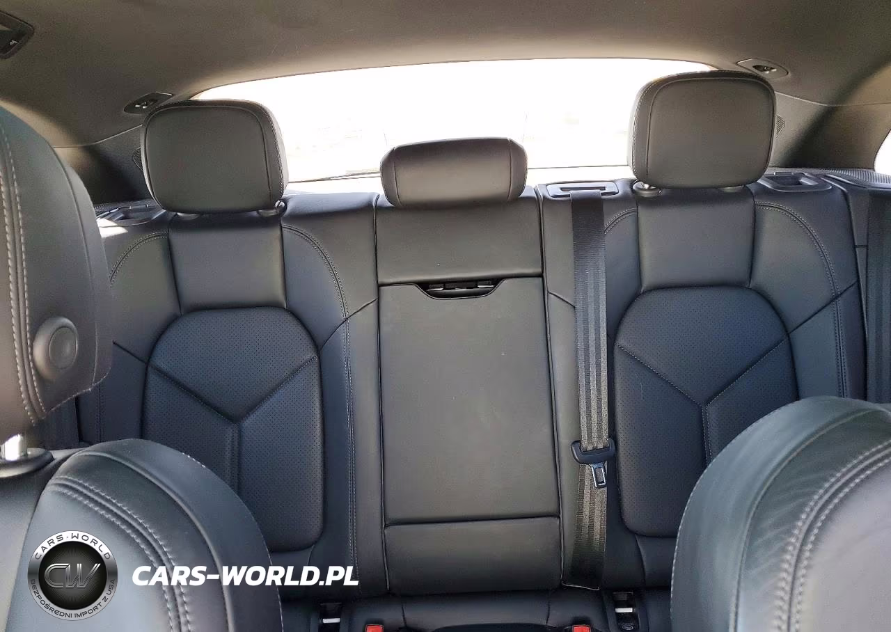 2021 Porsche Macan VIN:WP1AA2A5XMLB08037 - 10