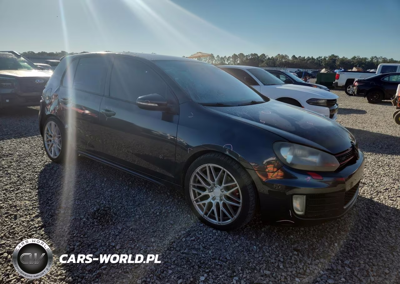 2010 Volkswagen Gti VIN:WVWHD7AJ8AW283978 - 4