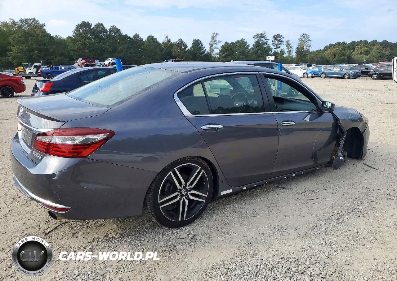 2017 Honda Accord Sport Special Edition VIN:1HGCR2F14HA122253 - 3