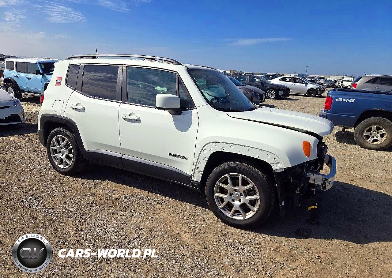 2019 Jeep Renegade Latitude VIN:ZACNJABB3KPK66310 - 4