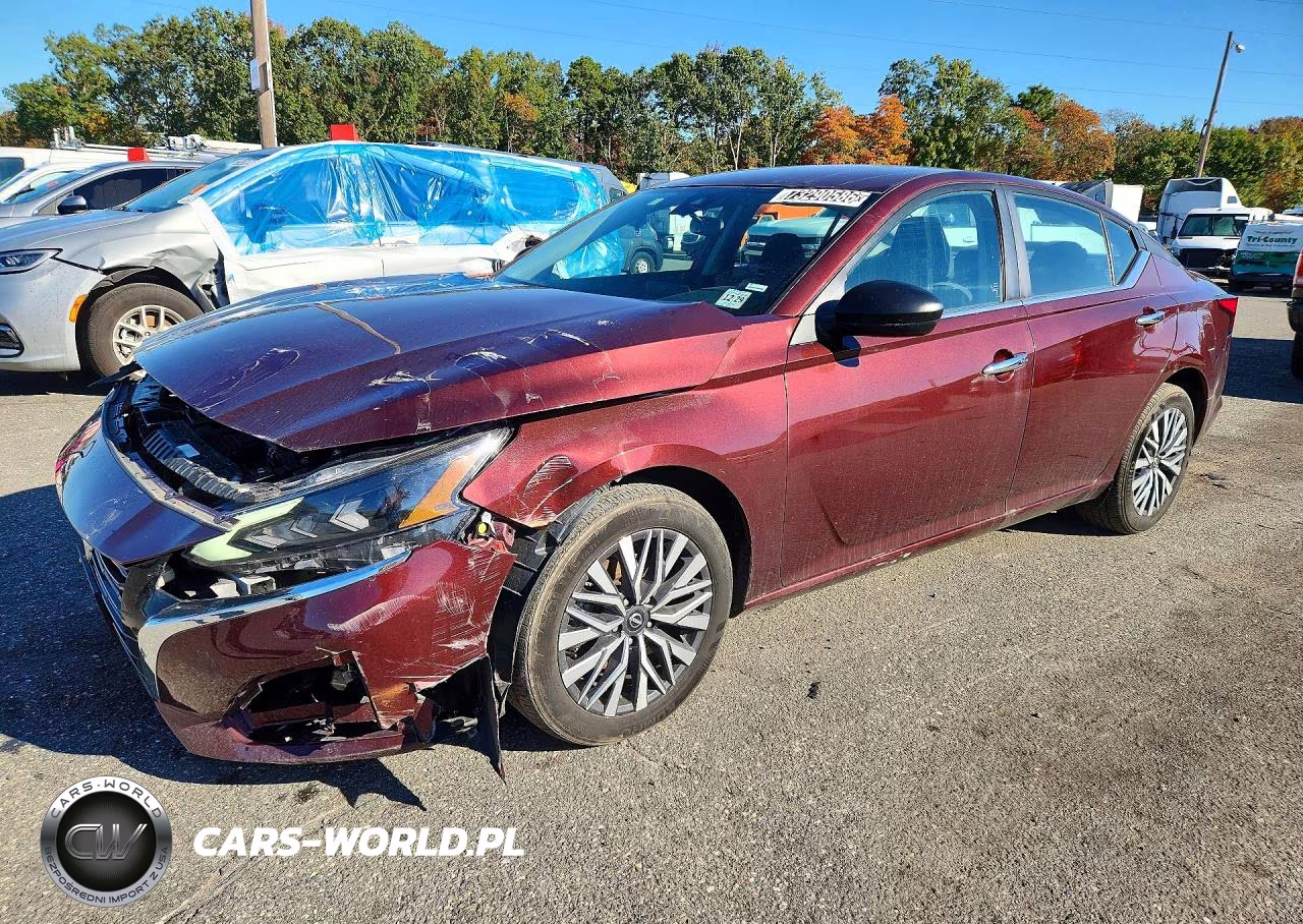 2025 Nissan Altima Sv – zdjęcie 1 z 12