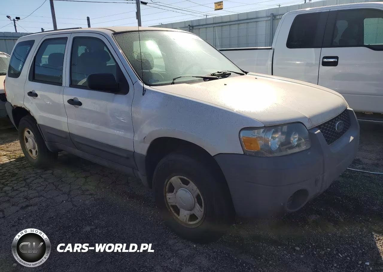 2007 Ford Escape Xls VIN:1FMCU02ZX7KB67800 - 4