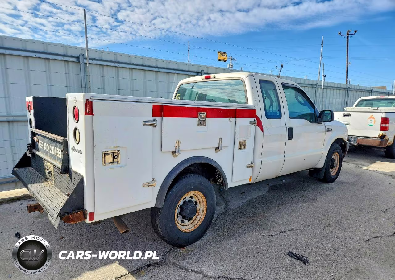 2004 Ford F250 Super Duty Utility - Service Truck VIN:1FTNX20L74EB65818 - 3