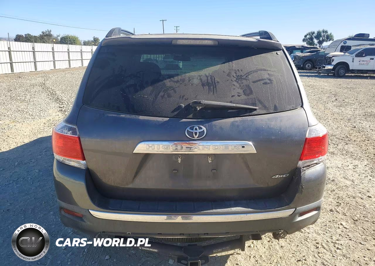 2013 Toyota Highlander Plus VIN:5TDBK3EH3DS274458 - 6