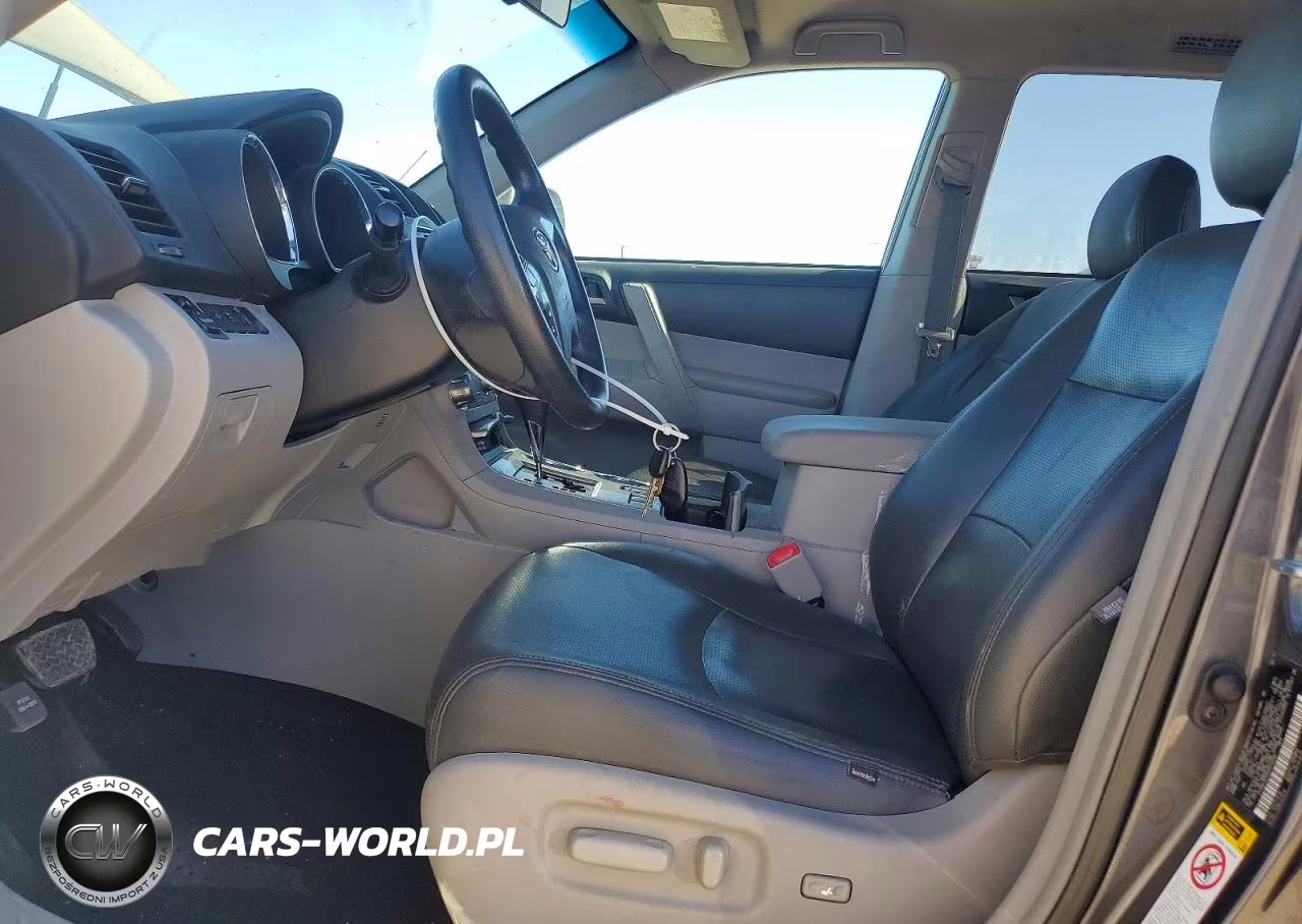 2013 Toyota Highlander Plus VIN:5TDBK3EH3DS274458 - 7