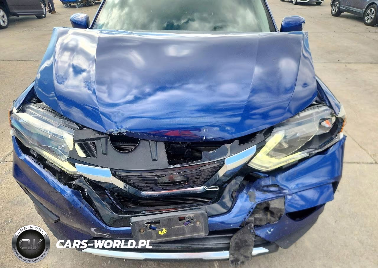 2018 Nissan Rogue S VIN:KNMAT2MT2JP567346 - 11