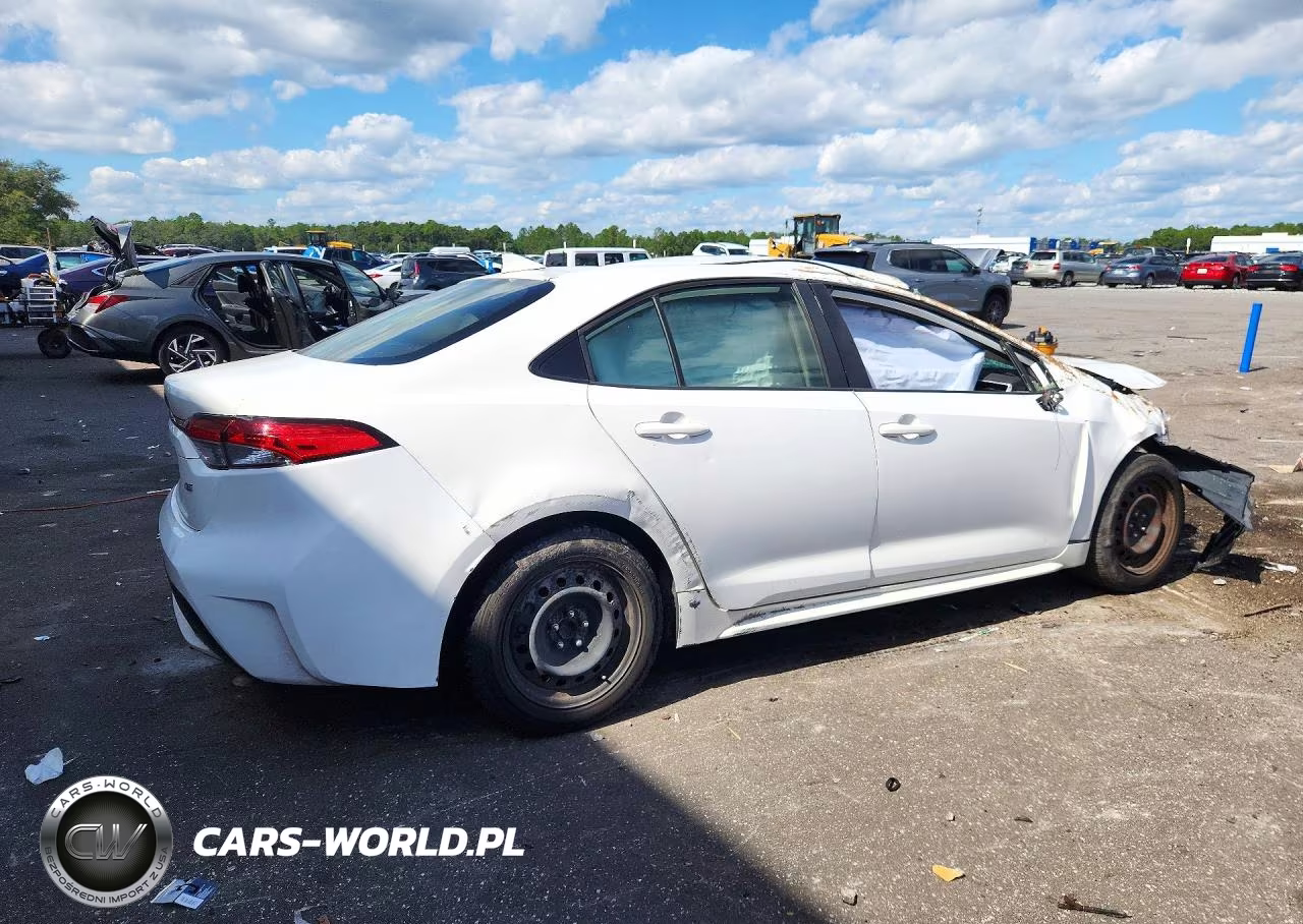 2020 Toyota Corolla Le VIN:JTDEPRAE4LJ016524 - 3