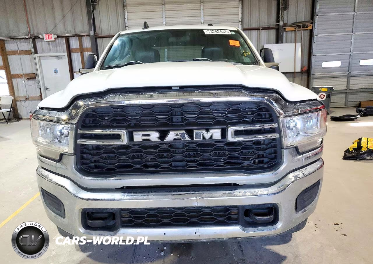 2023 Ram 2500 Tradesman VIN:3C6UR5HL3PG538627 - 5