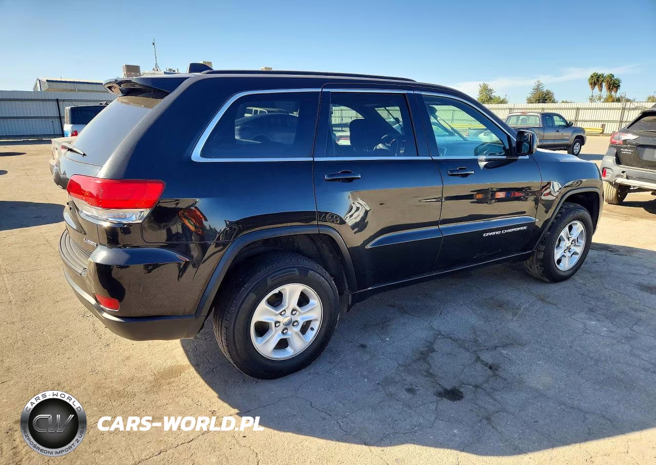 2014 Jeep Grand Cherokee Laredo VIN:1C4RJFAG7EC482068 - 3