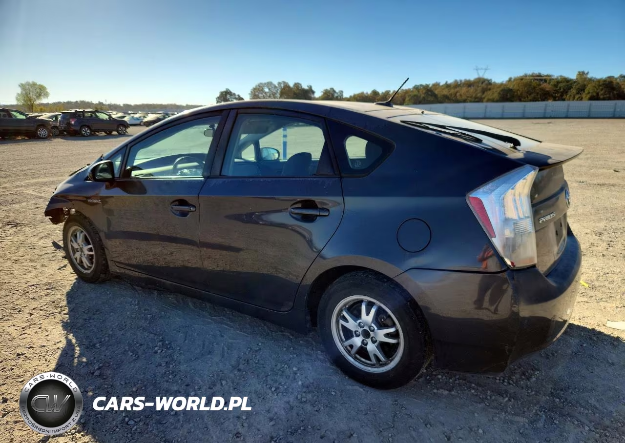 2011 Toyota Prius Two VIN:JTDKN3DU7B0292953 - 2
