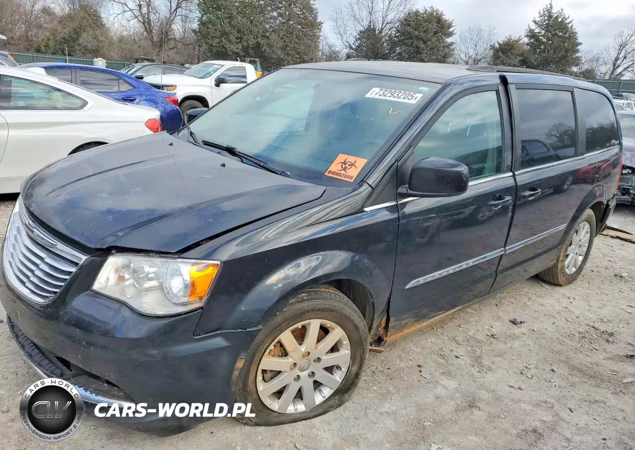 2016 Chrysler Town & Country Touring