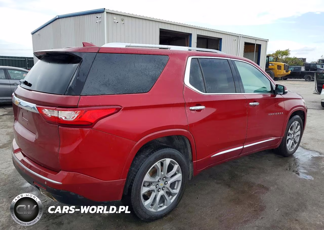 2020 Chevrolet Traverse Premier VIN:1GNEVKKW9LJ269138 - 3