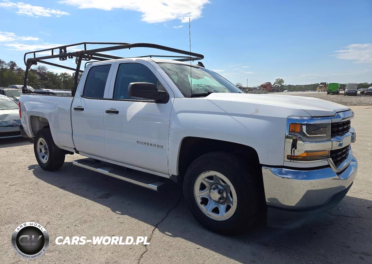 2018 Chevrolet Silverado C1500 VIN:1GCRCNEH6JZ104662 - 4